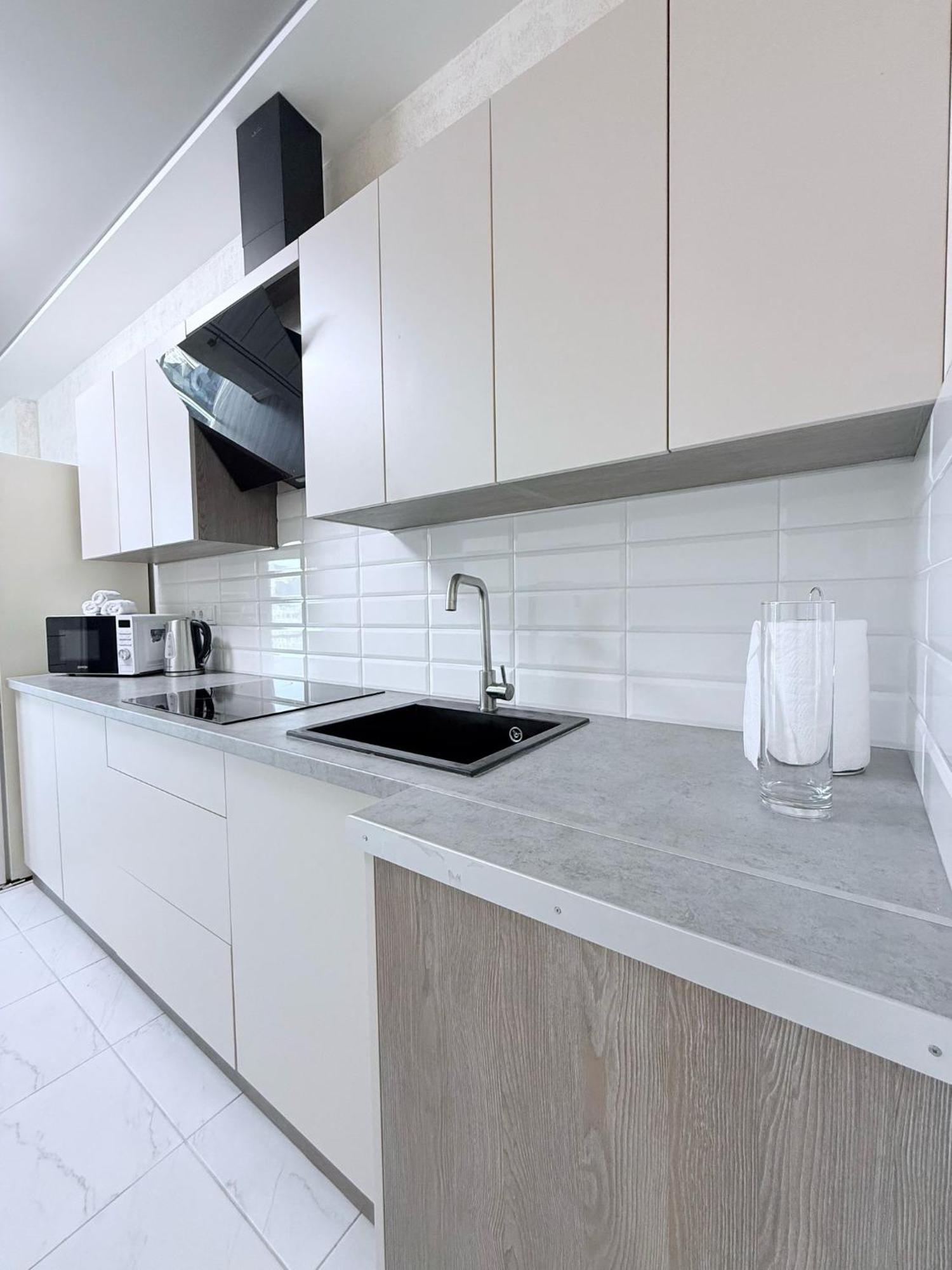 Gagarin Plaza Apartments Odesa Exterior photo