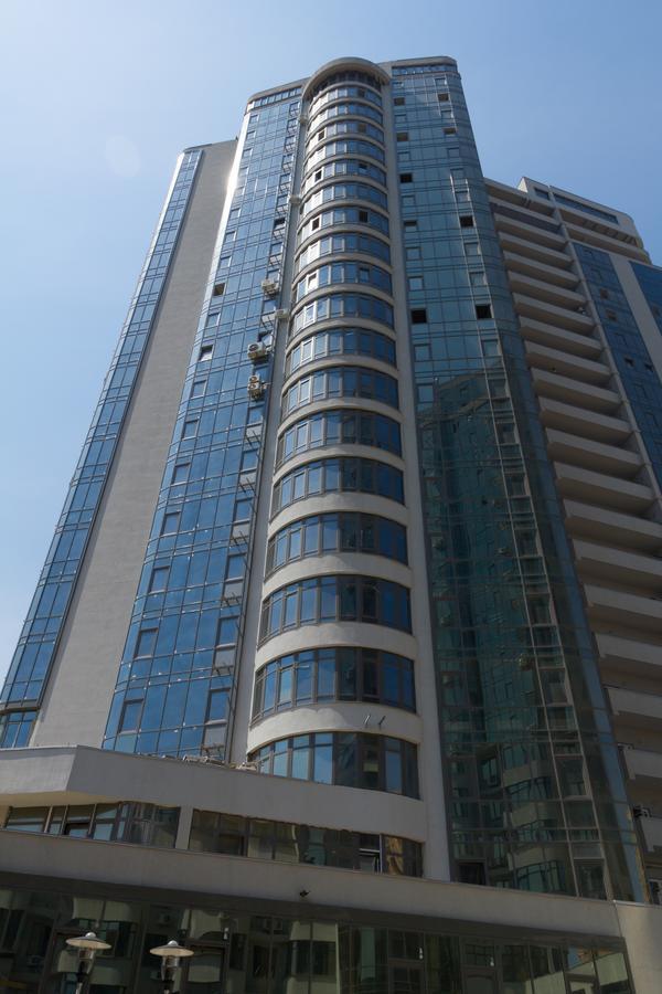 Gagarin Plaza Apartments Odesa Exterior photo