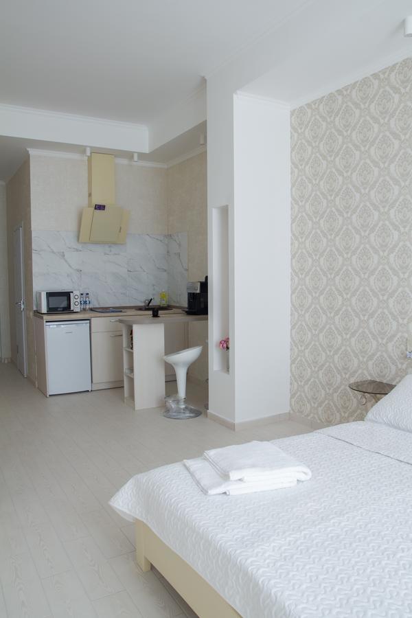 Gagarin Plaza Apartments Odesa Exterior photo