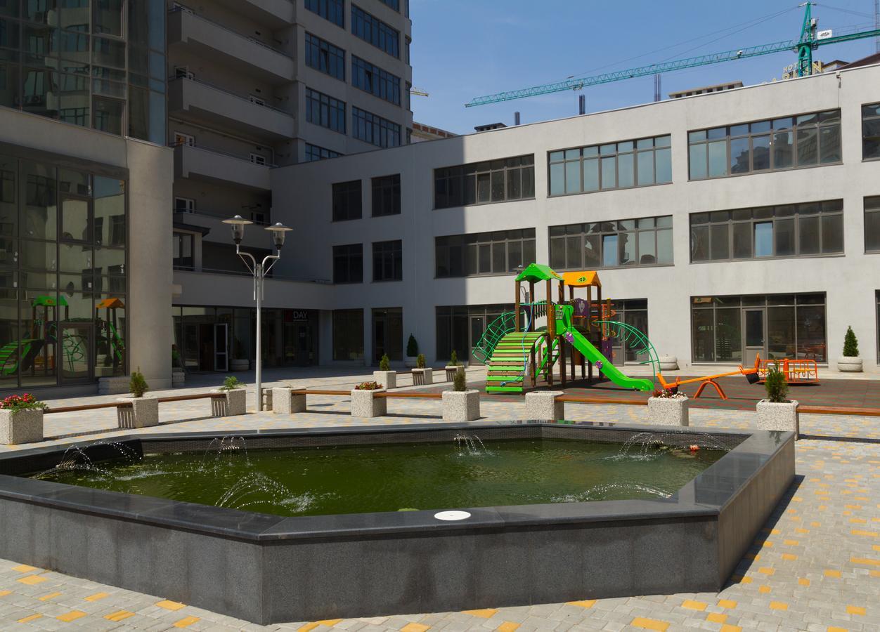 Gagarin Plaza Apartments Odesa Exterior photo