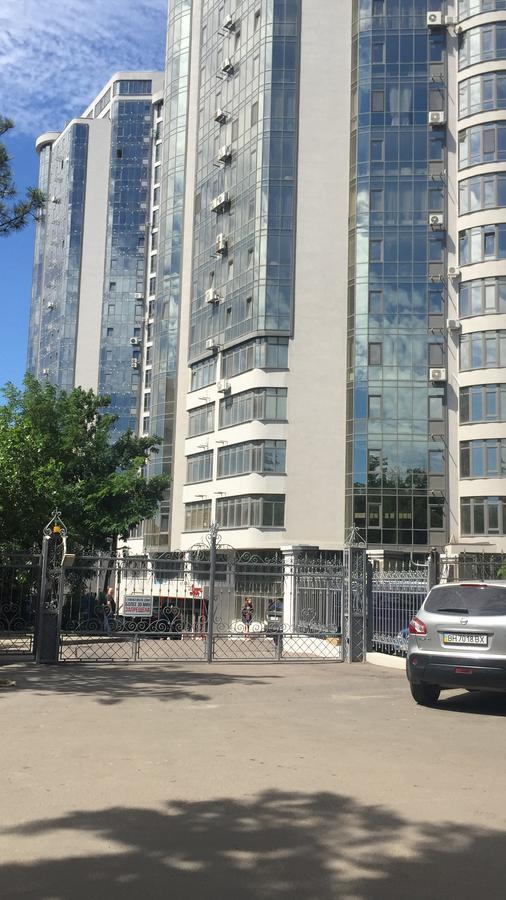 Gagarin Plaza Apartments Odesa Exterior photo
